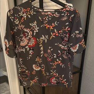 Floral Gray Top